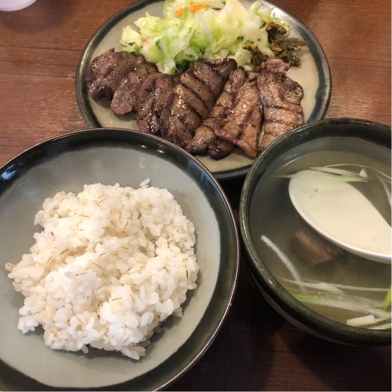 牛タン定食(べこ虎)