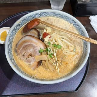 白味噌チャーシュー麺(手打らーめん満月)