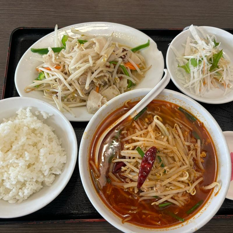 豚バラもやし炒めと四川ラーメン(福園)