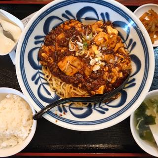 汁なし麻婆豆腐麺(本格四川料理 麻辣先生 飯田橋店(旧芊品香別館))