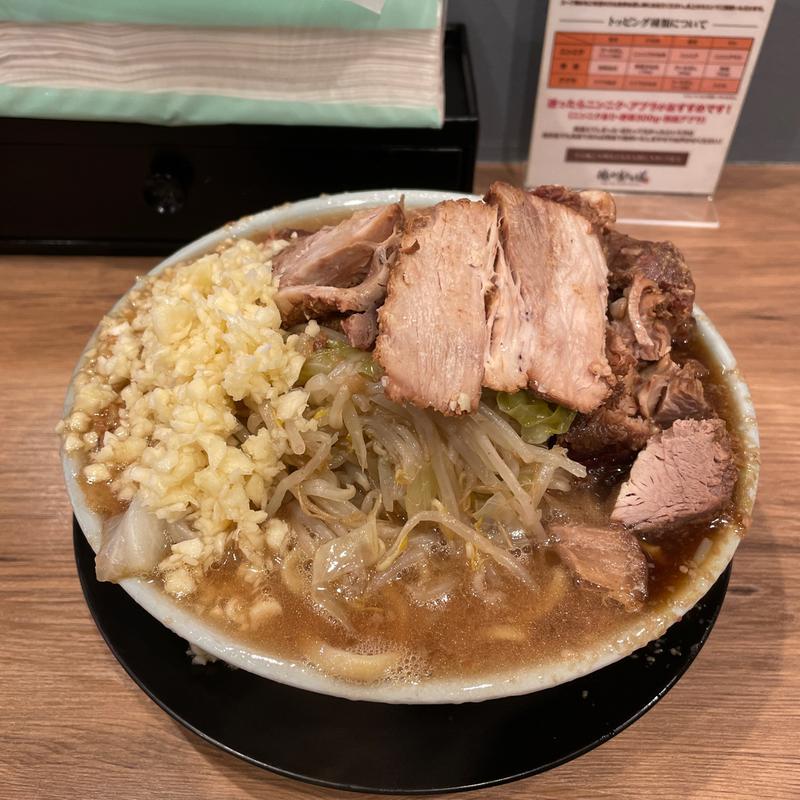 豚ラーメン(俺の生きる道 上野店)