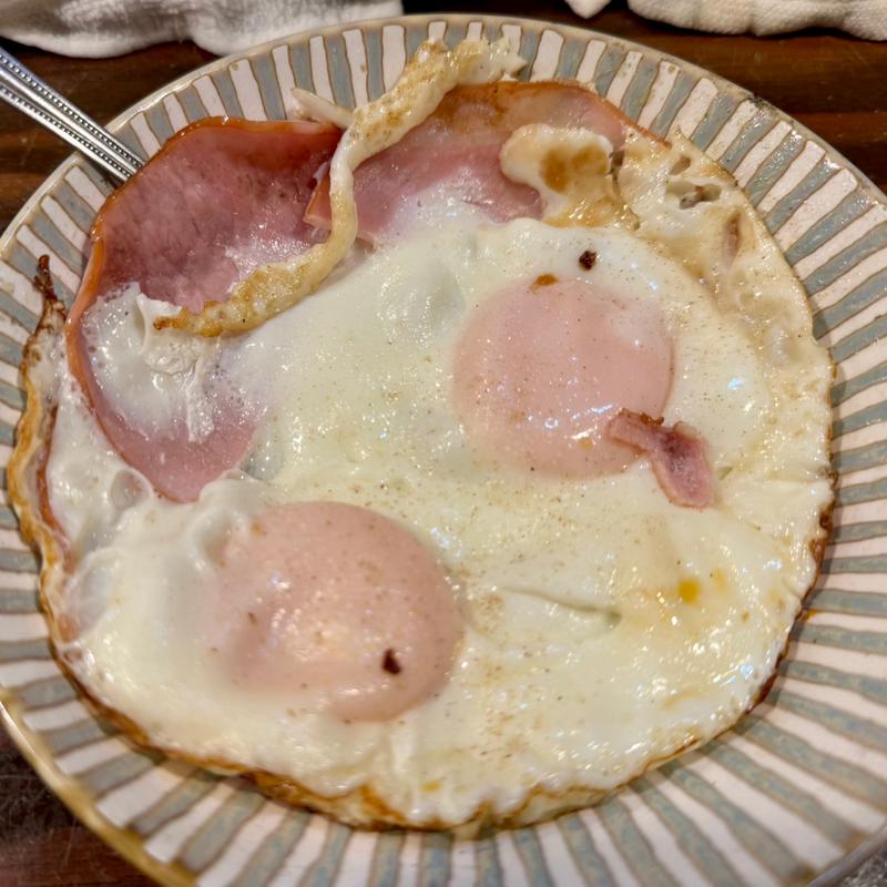 ハムエッグ(べったこ屋 自由ヶ丘店 )