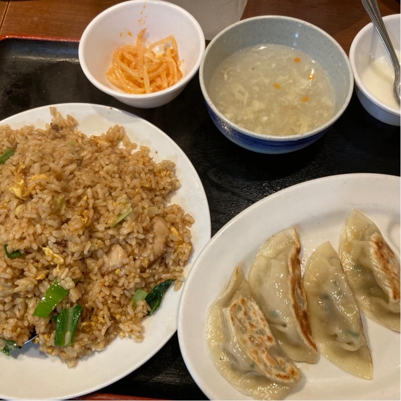 豚バラ青菜炒飯、餃子(一番餃子)
