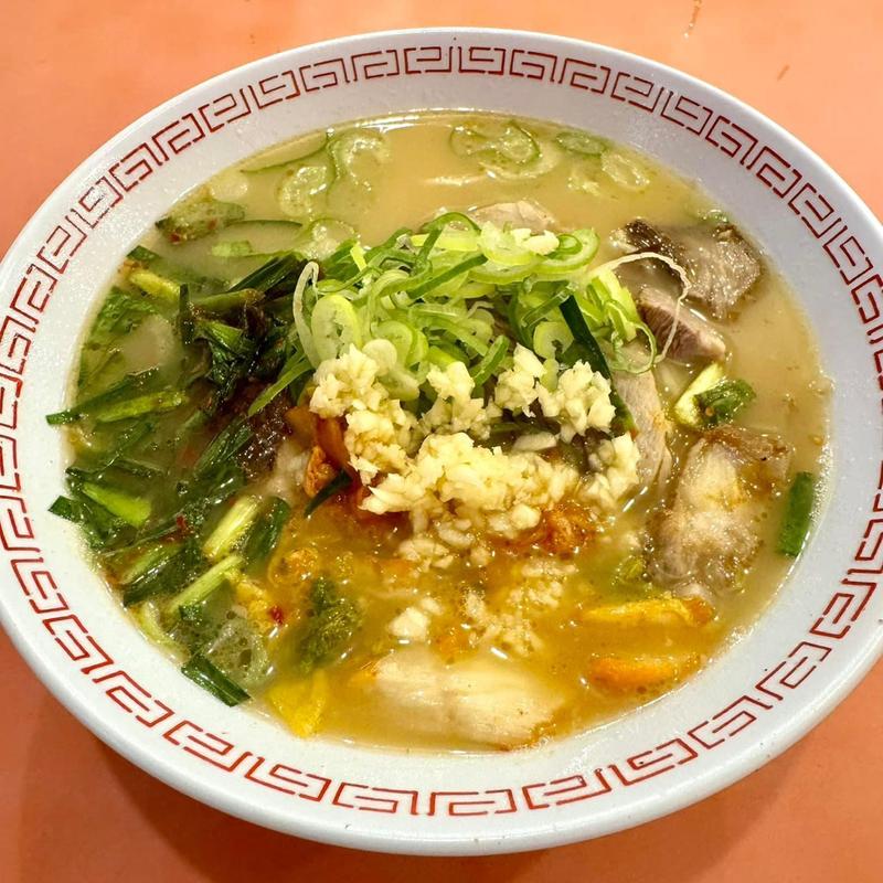 ラーメン(金龍ラーメン難波千日前店)