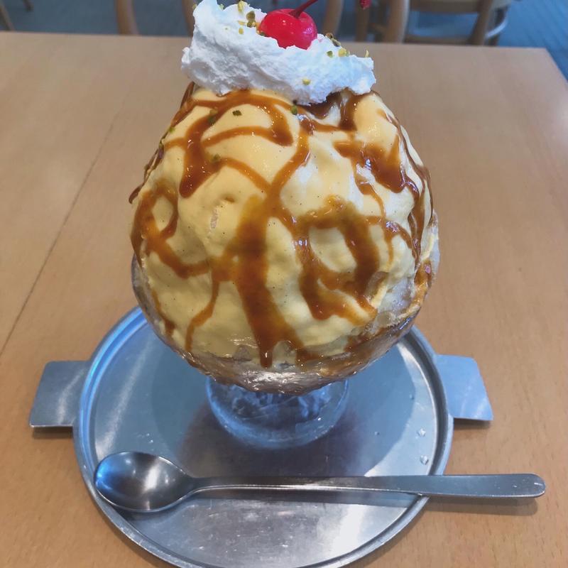 雲の上のプリンかき氷(オテンキパーラー)