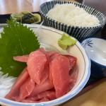 中落ちマグロ刺し定食