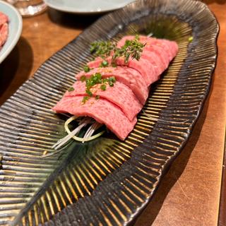 肉刺し(静龍苑)