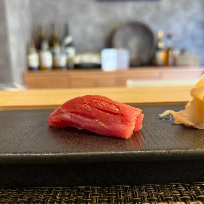 青森県産本鮪(鮓 くおん)