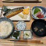 鯖の塩焼きと刺身御膳