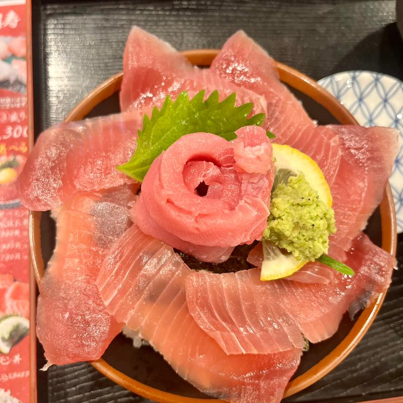 マグロ赤身・トロ食べ比べ丼(裕太朗寿し)