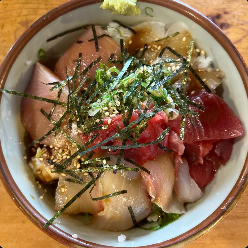 海鮮ユッケ丼(海鮮処 わたなべや )