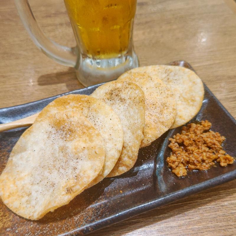 餃子の皮せんべい(肉汁餃子のダンダダン 野毛店)