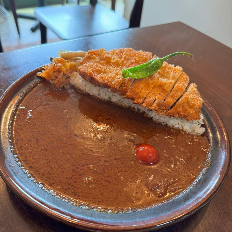 カツ・ビンダルー(HUTCHERSON)