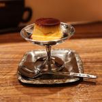 自家製カスタードプリン(モトマチ)