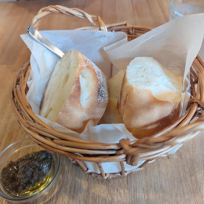 自家製パン(ヴィット・デ・ウィット)