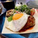 手作りハンバーグ トマトソース