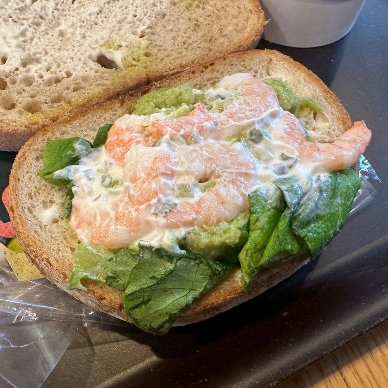 えびアボカド石窯カンパーニュ(スターバックスコーヒー 新横浜店)