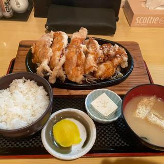 鶏の竜田揚げ定食(お食事処 北の勝)