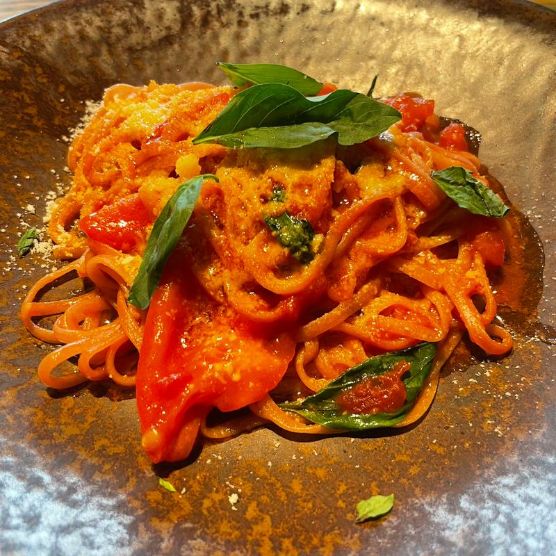 西東京市ニイクラファームのバジルとフレッシュトマトのポモドーロ(AWkitchen figlia 渋谷スクランブルスクエア店)