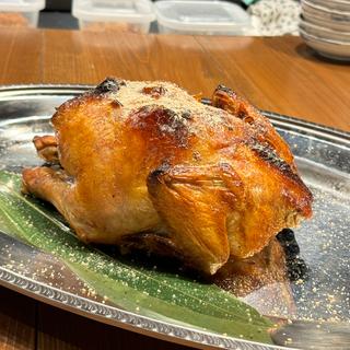 鶏の丸焼き(藁と瓶 赤星カツヲ)