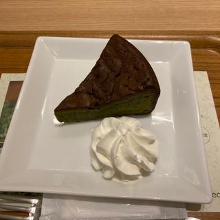 抹茶ガトーショコラ(nana’s green tea ウィング上大岡店)