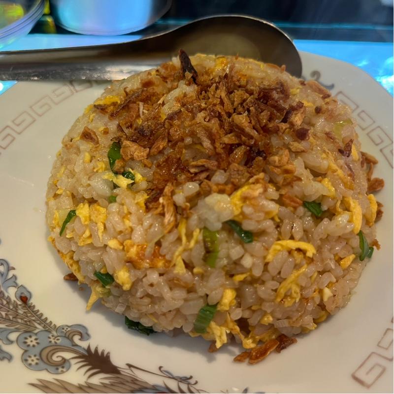 ニンニク炒飯(桃白白)