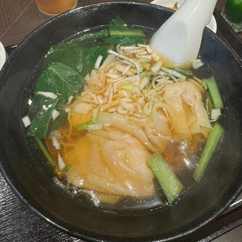海老雲呑麺(Chinese Dining 私家菜館・福 横濱ゲートタワー店)