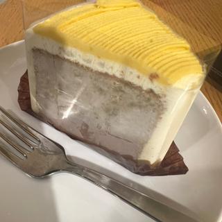 スイートポテト&バニラシフォンケーキ(スターバックスコーヒー 三木サービスエリア(上り線)店)