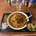ゴロゴロチキンカレー(大衆食堂 ヒザコシ)