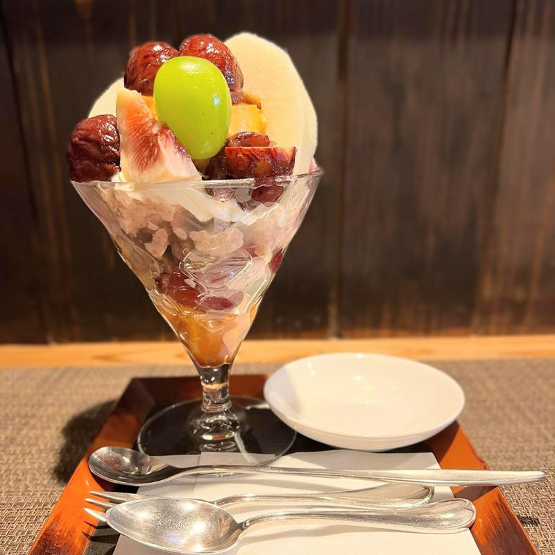 フルーツパフェ(蔵カフェ 草風庵)