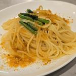 ほうれん草とカラスミのパスタ