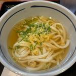 かけうどん(おにやんま 日暮里店)