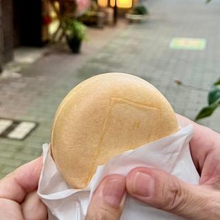モナカアイス(高級鯛焼本舗 柳屋 創業大正五年)