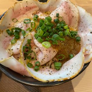 ロースト丼(麺屋 い志だ)