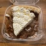chocolate mac nut pie