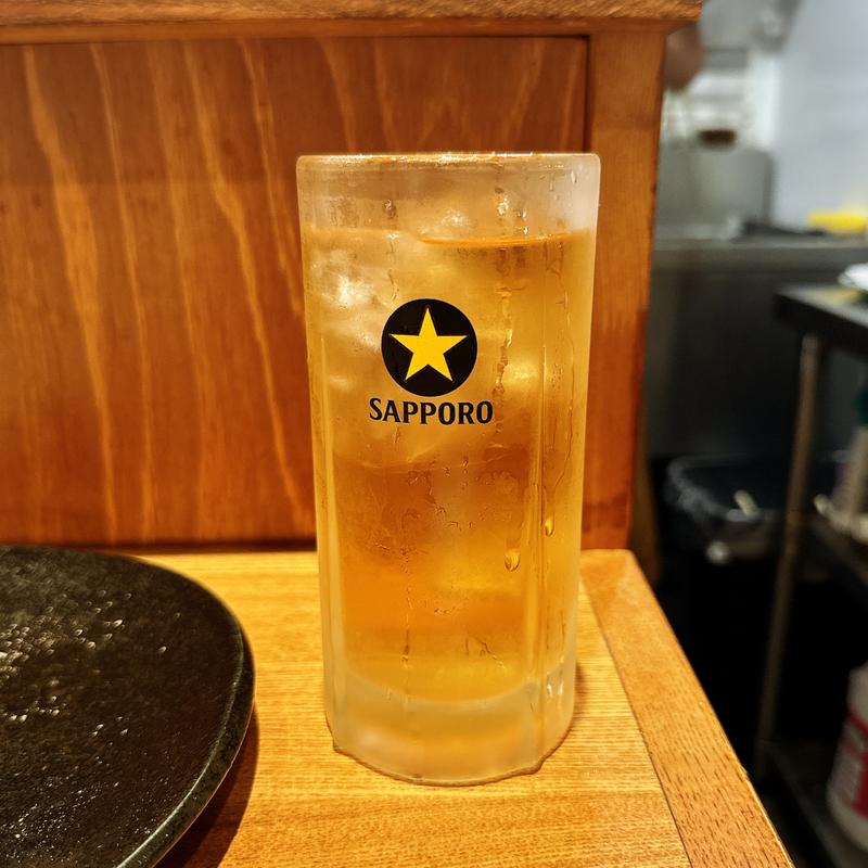 ウーロン茶割(大衆酒場カラカゼ)