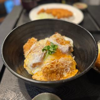 名物かつ丼定食 大(かつ丼 とんかつ二矢)