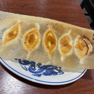 羽根つき焼き餃子(ニイハオ 神田店)