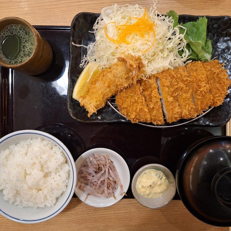 選べるかつランチロース(かつ勢 鵜方店)