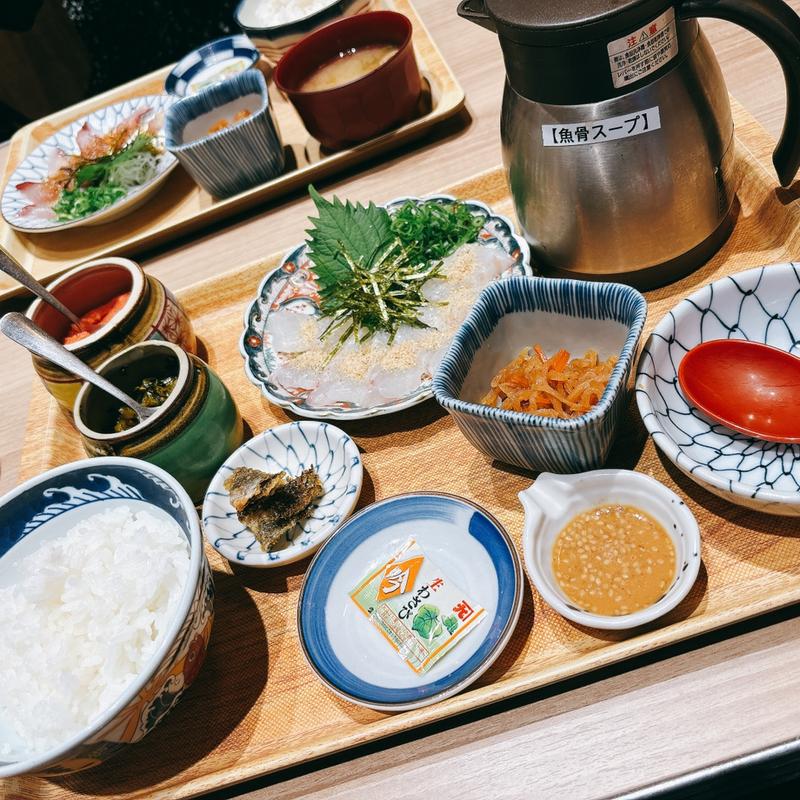 朝の”極”鯛三昧茶漬け定食 ※明太子食べ放題！(博多の海鮮料理 喜水丸 博多一番街店)