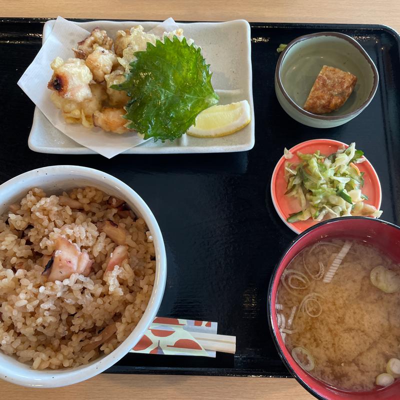 タコ天ぷらタコ飯セット(夷隅東部漁協直営食堂・直売所「いさばや」)