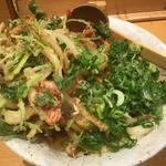小海老と三つ葉のかき揚げうどん