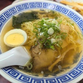 ラーメン(中華飯店味覚亭)