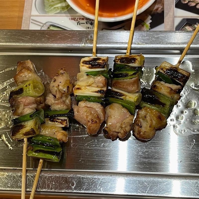 ねぎま(やきとりの名門秋吉 梅田店)