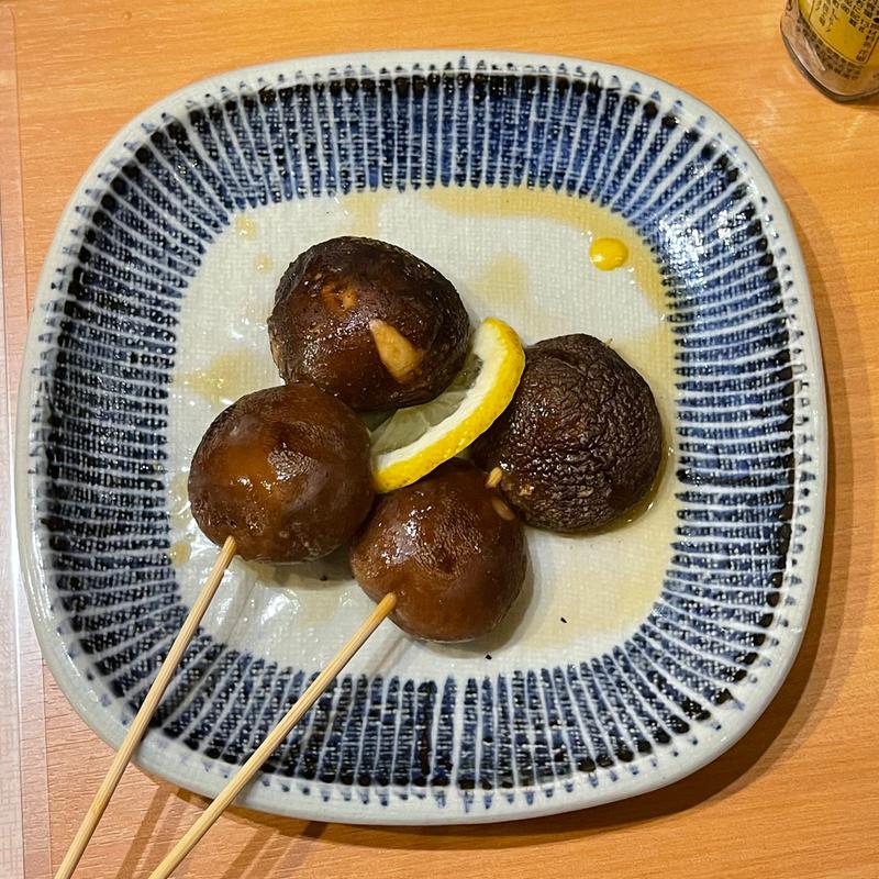 しいたけ(やきとりの名門秋吉 梅田店)