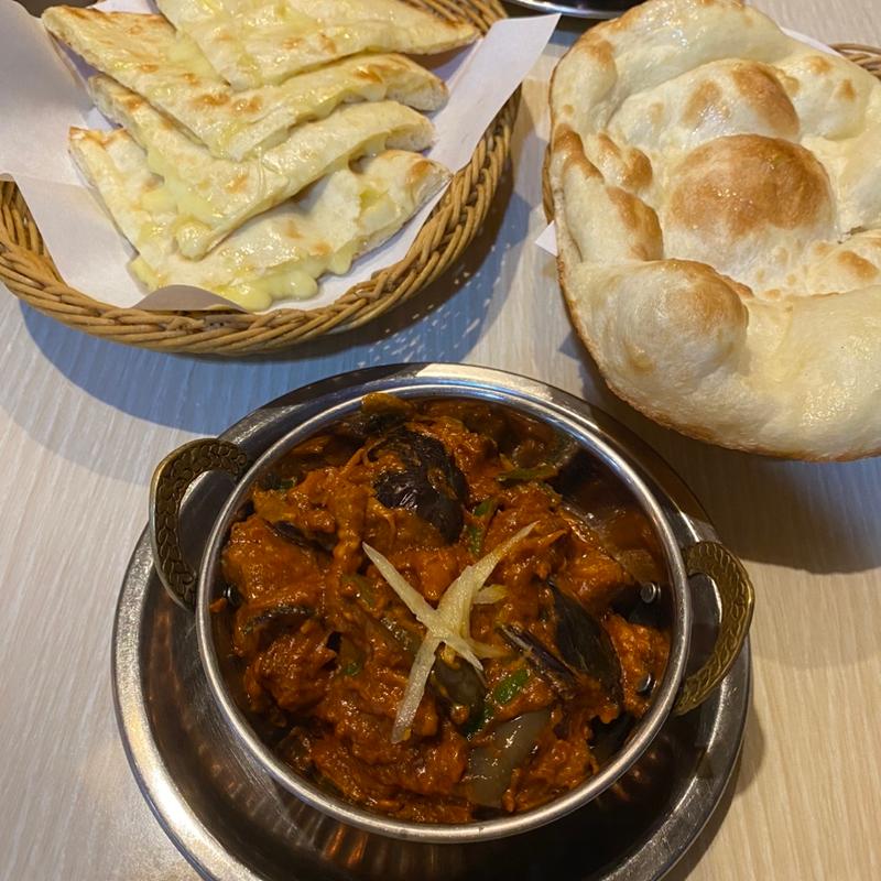 サグチキンキーマカレー(カトマンズインドカレー)