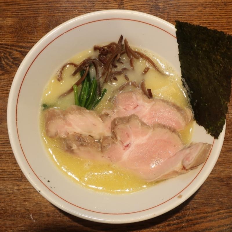 4種の地鶏の白湯ラーメン(塩)(らー麺屋 バリバリジョニー )