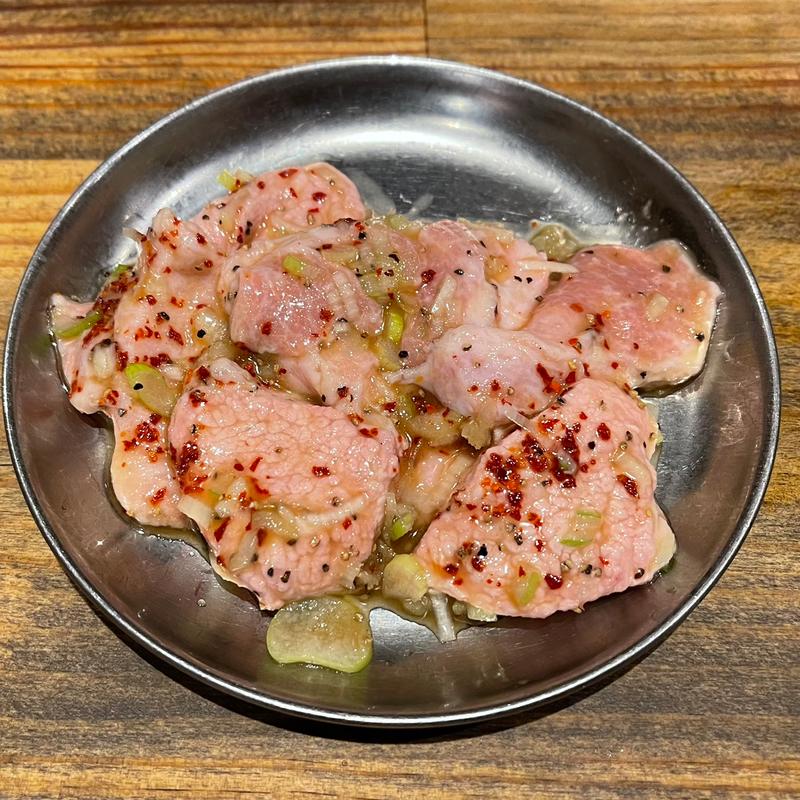 おっぱい(ホルモン和 （ホルモンカズ）)