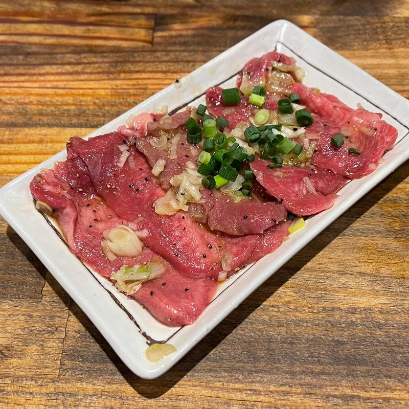 牛タン(ホルモン和 （ホルモンカズ）)