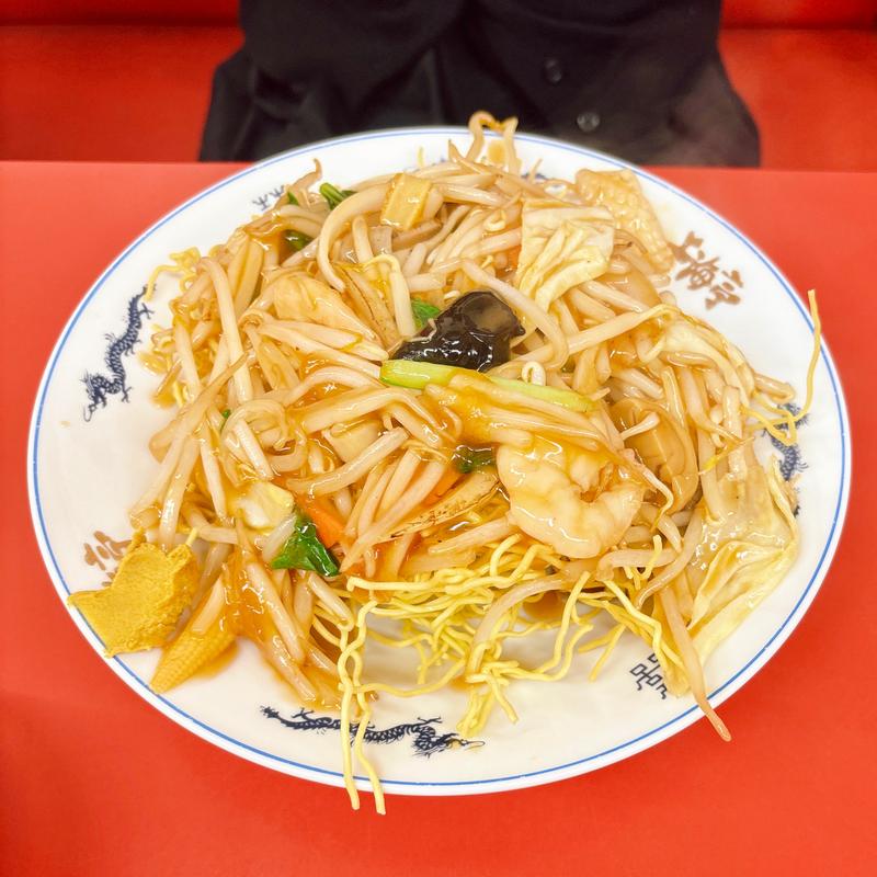 五目カタヤキソバ（麺はパリパリ麺）(自家製細麺 上海亭 横須賀中央店)